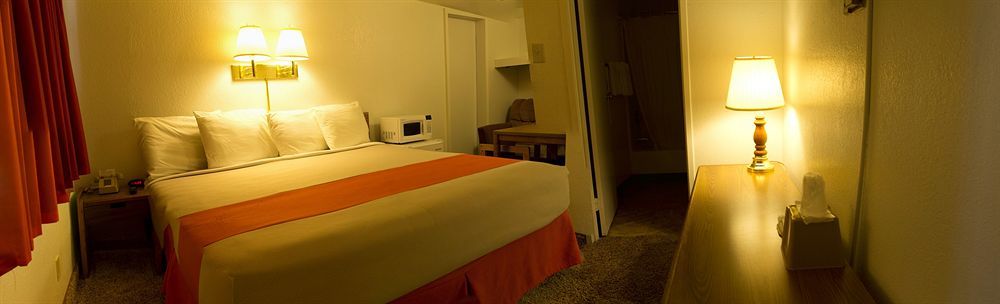 Capitol Inn & Suites Pierre Buitenkant foto